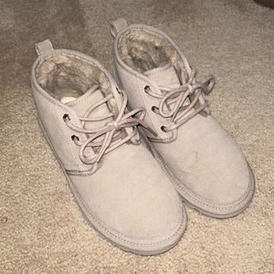 !!!SOLD!!!  -  UGG Neumel Boots